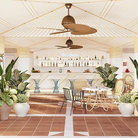 Don Carlos Marbella Ngoại thất bức ảnh The interior of the new clubhouse